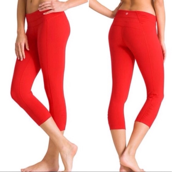 Athleta Balance Capri Crops - Picture 1 of 11